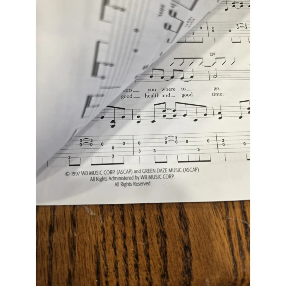 Green Day - Ultimate Guitar Play-Along Guitar Tab Songbook Ultimate